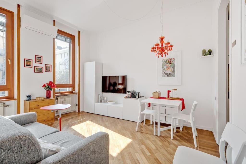 Easylife - Bello E Luminoso Flat In Zona Centrale ミラノ エクステリア 写真