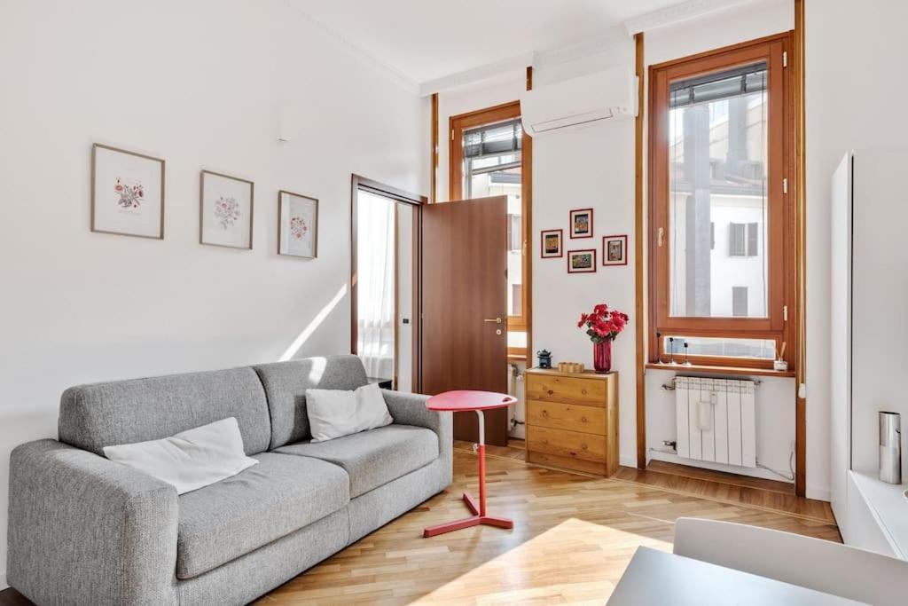 Easylife - Bello E Luminoso Flat In Zona Centrale ミラノ エクステリア 写真